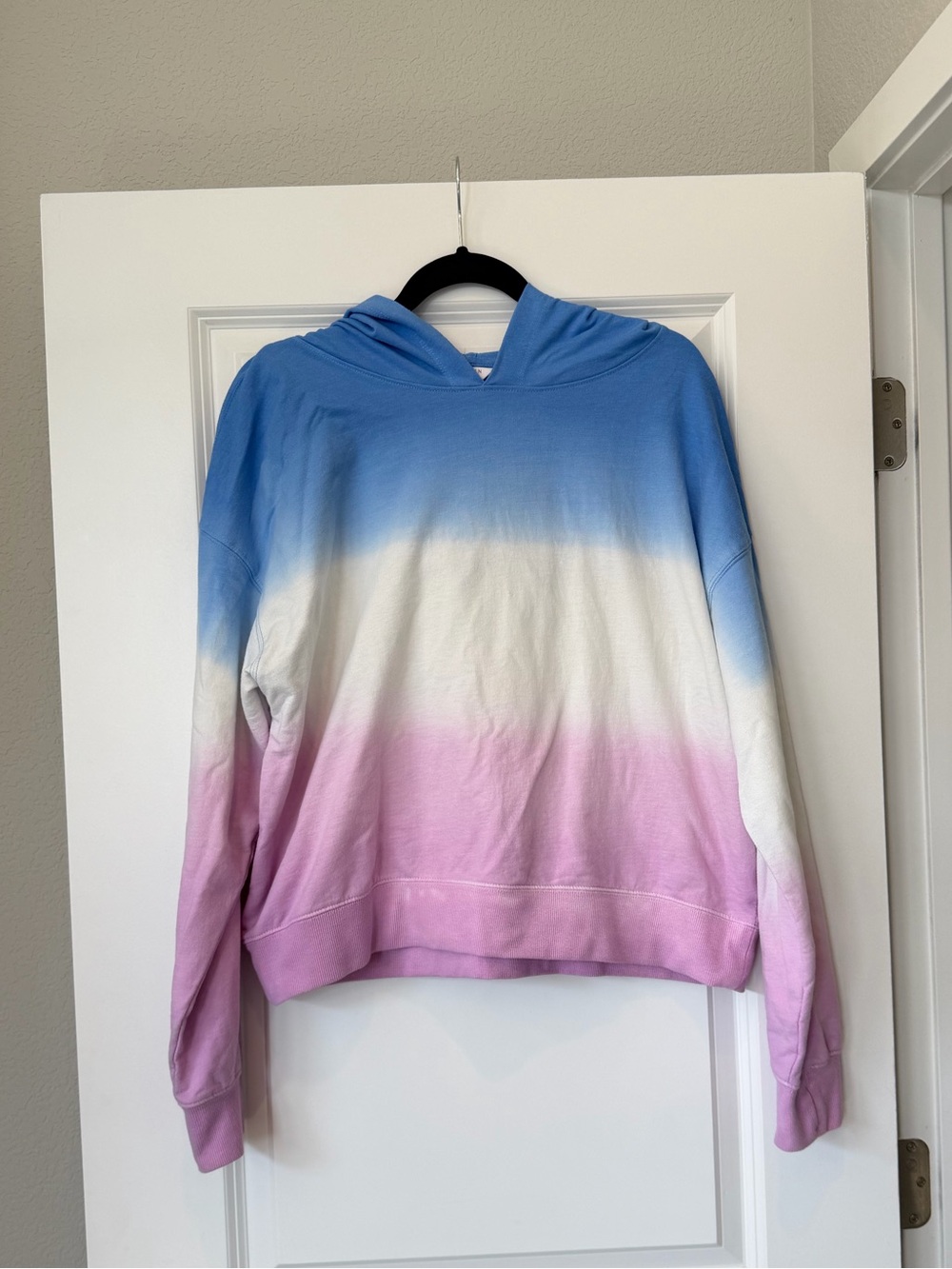 Danskin Hoodie Top